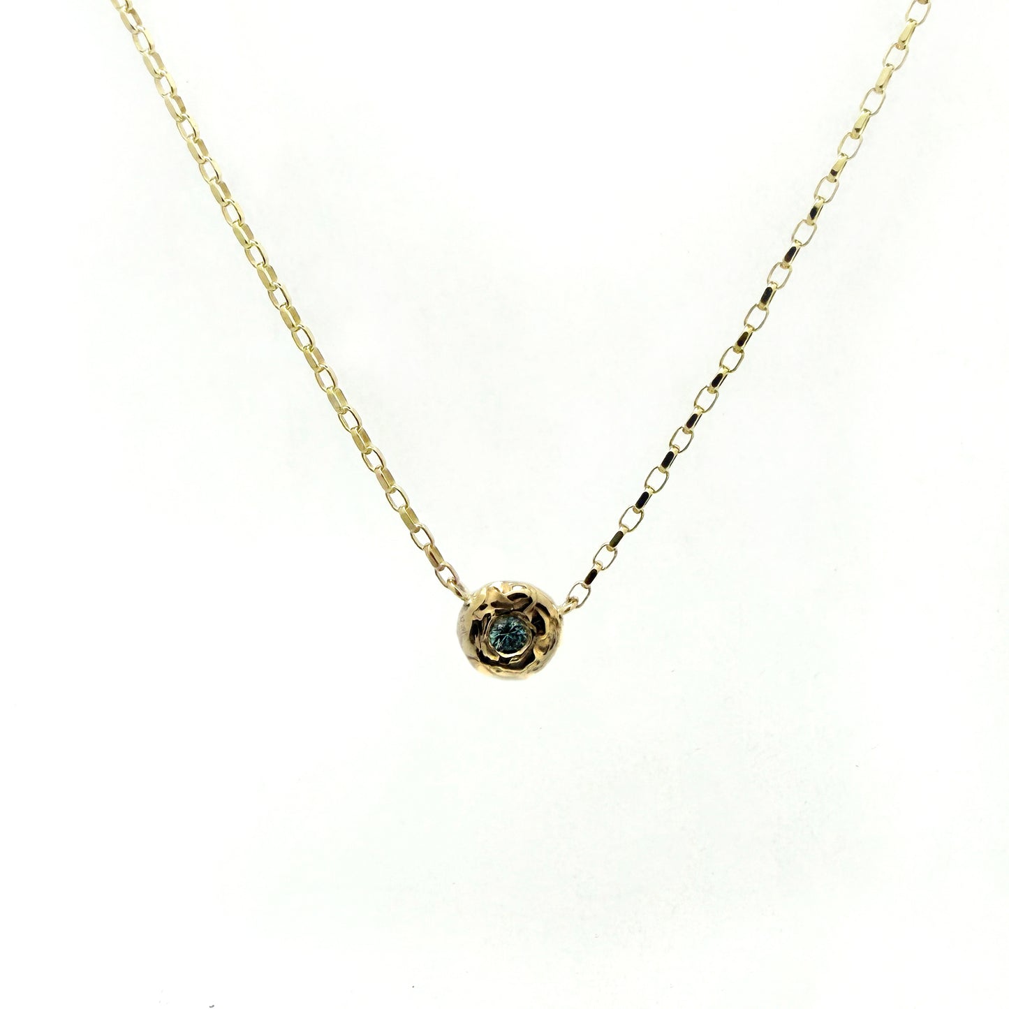 Alya Necklance
